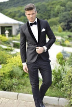 Load image into Gallery viewer, Groomsmen Peaked Black Lapel Groom Tuxedos Burgundy Mens Suit Wedding Best Man (Jacket+Pants+Tie) high quality Suits