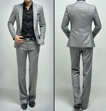 Load image into Gallery viewer, Groomsmen Peaked Black Lapel Groom Tuxedos Burgundy Mens Suit Wedding Best Man (Jacket+Pants+Tie) high quality Suits